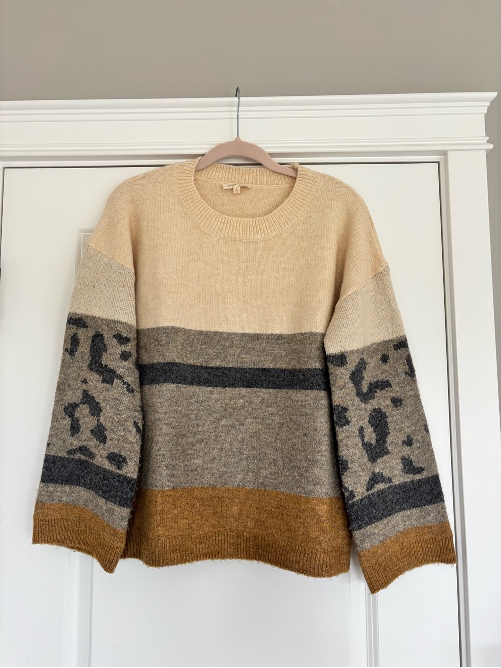 Neutral Colorblock Leopard-Accent Crewneck Sweater